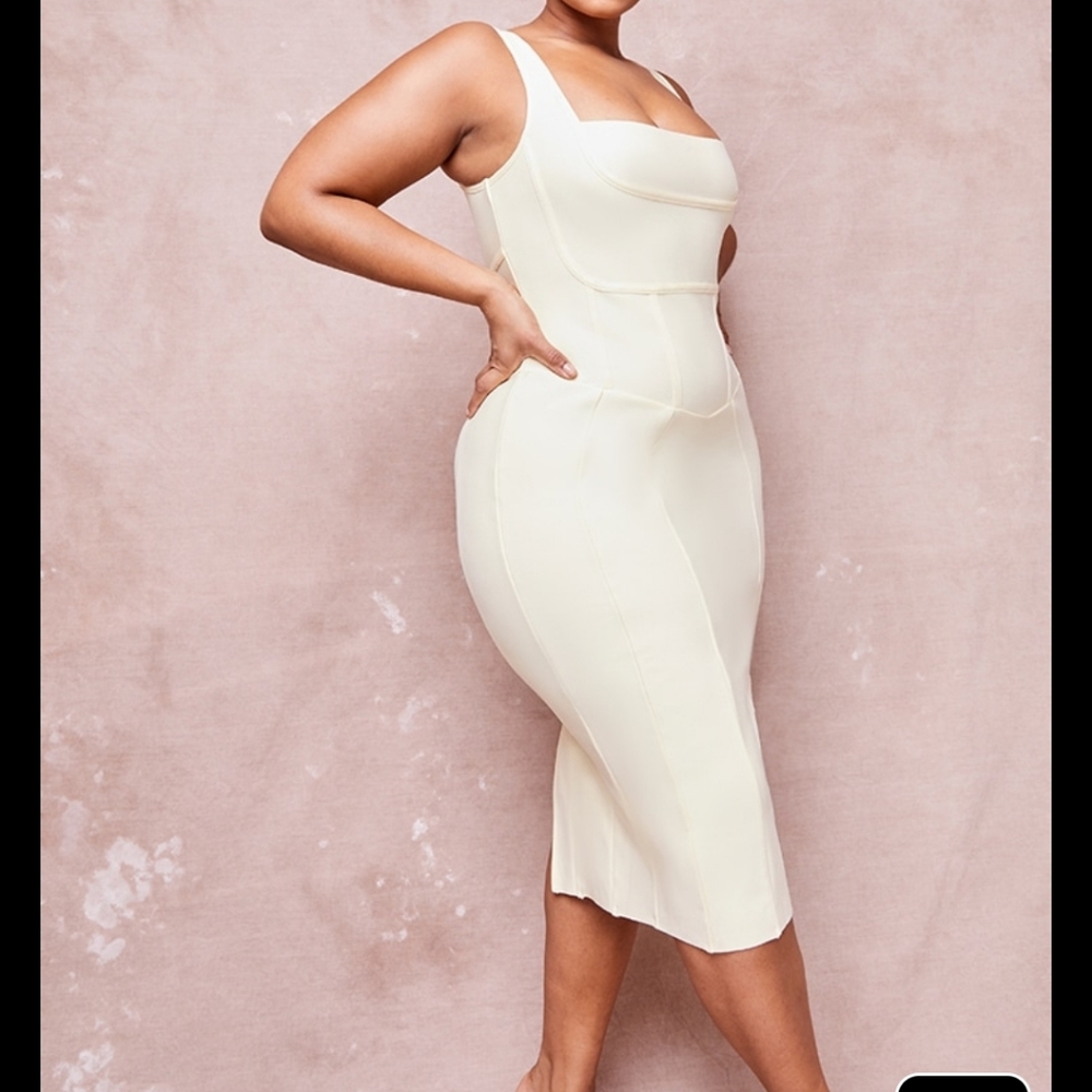 Cream Bandage Panel Detail Sleeveless Midi Dress